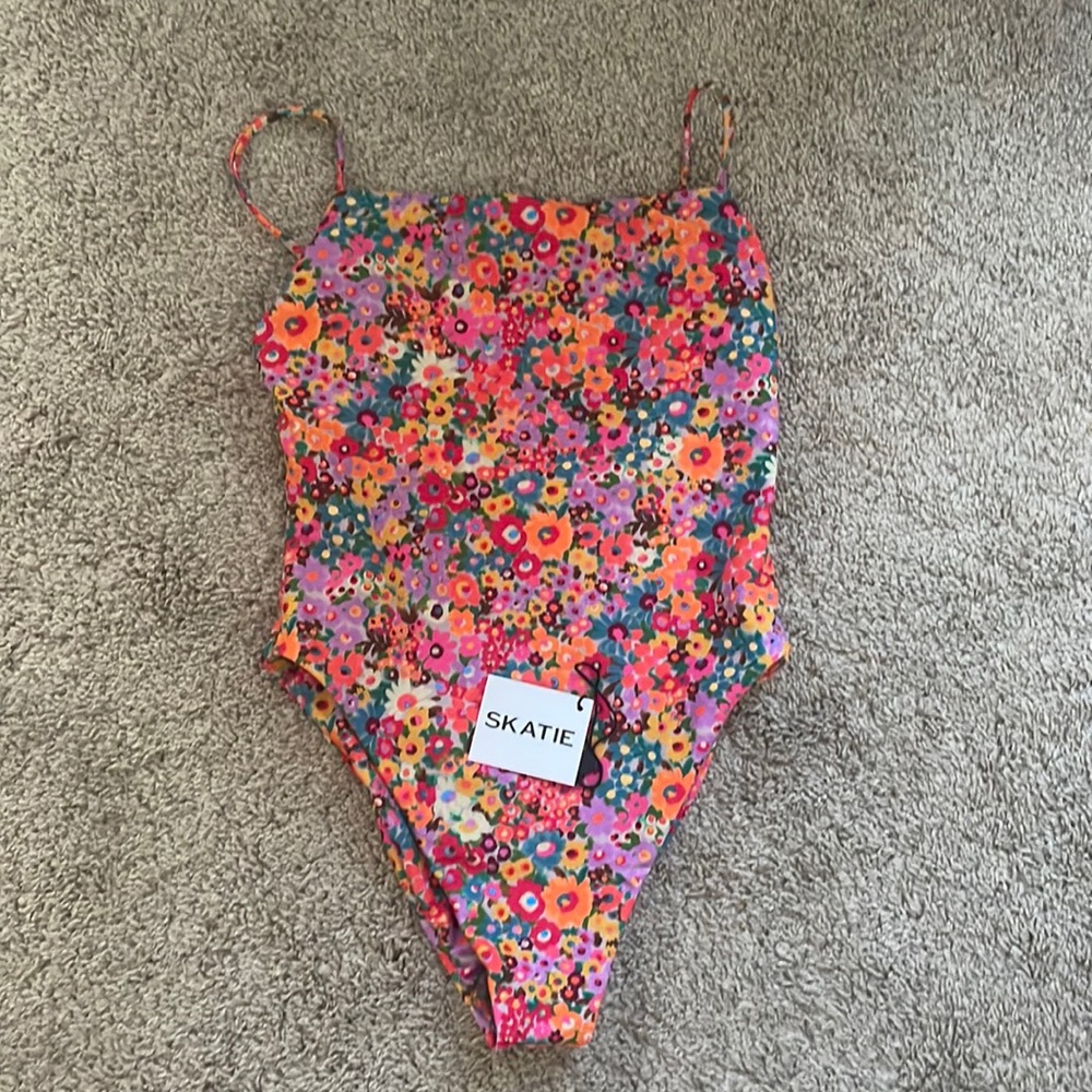 Skatie resa swimsuit mulholland small